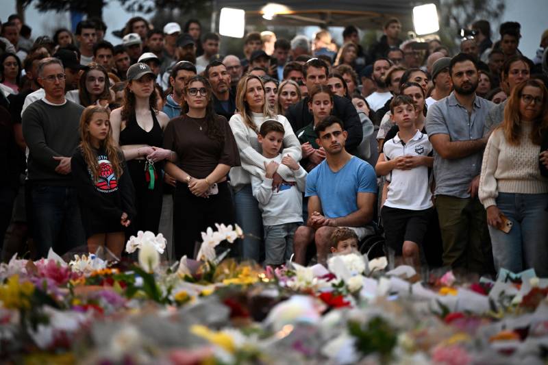 El reciente ataque terrorista en Australia dejó 16 muer-tos y más de 40 heridos./cb24.tv